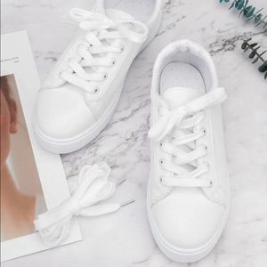 Lace-up Front Skate Shoes